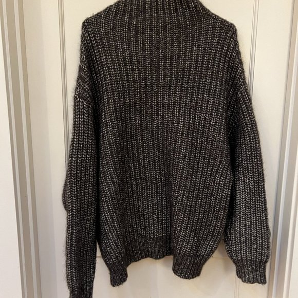 Aritzia Wilfred Brown Montpellier 100% Wool Turtleneck - Picture 3 of 6